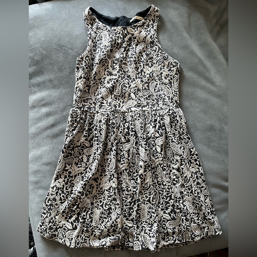 Francesca’s Jacquard knit a-line dress, size M